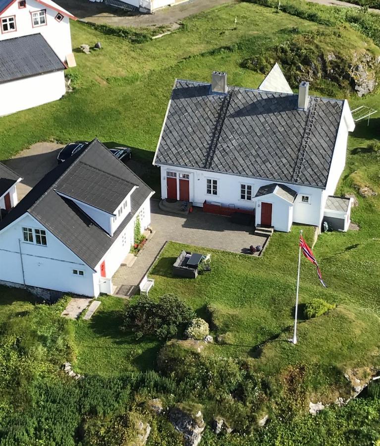 Den Gamle Fyrmesterboligen Andenes Zewnętrze zdjęcie